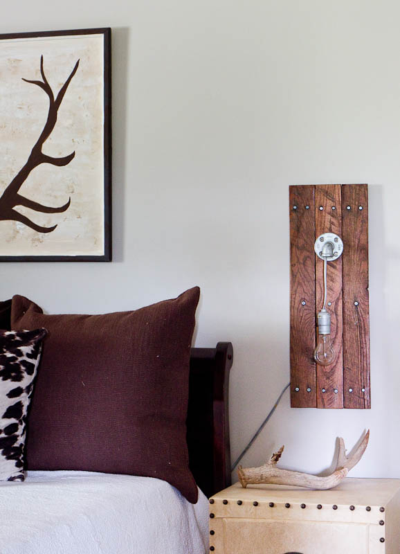 DIY Plug-In Wall Sconce Light Fixture by Savvy Apron width 578 x height 799